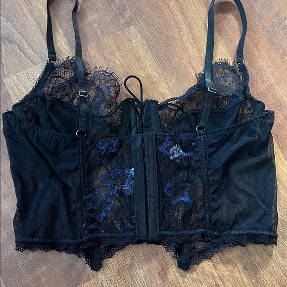 New MookiFree Black and Blue Lace Lingerie Set - Picture 14 of 16